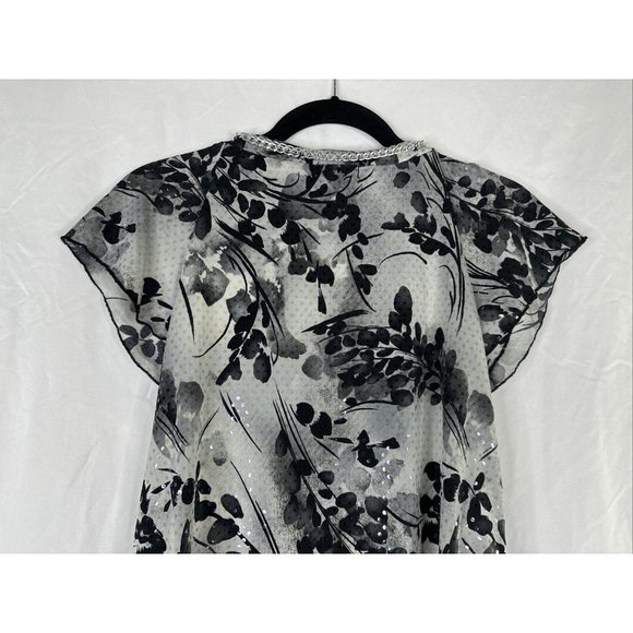 Cocomo Sleeveless Top Blouse Women Size L Gray Black Floral Chain Necklace - Picture 8 of 13